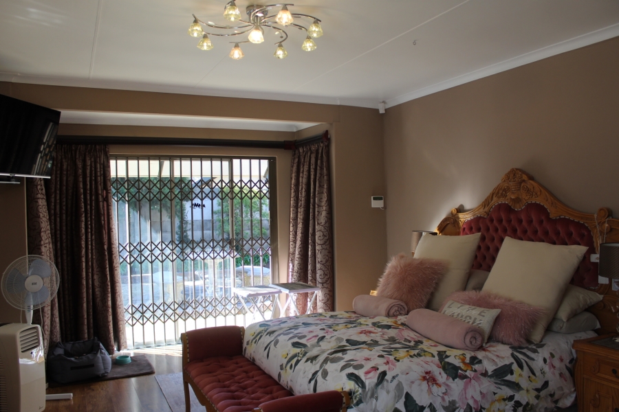 3 Bedroom Property for Sale in Vaalpark Free State